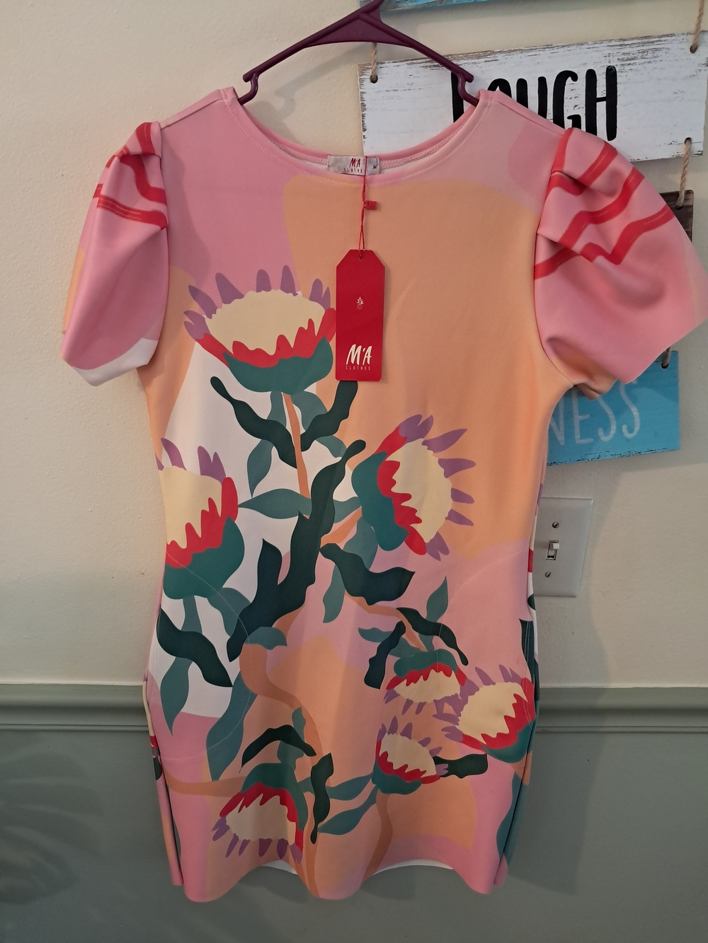 Women's Pink Floral Casual Dress with Peach Accents